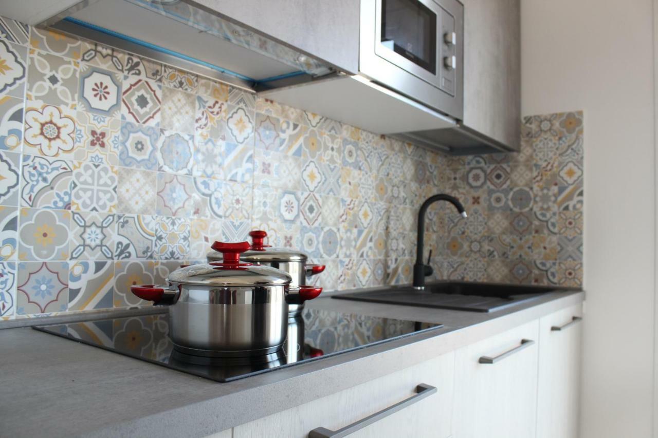 197 Pozzo San Nicola Aparthotel Stintino Bagian luar foto