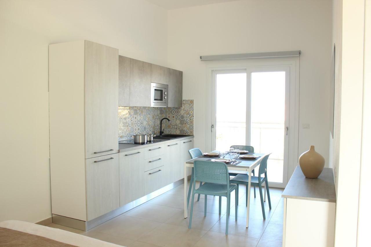 197 Pozzo San Nicola Aparthotel Stintino Bagian luar foto